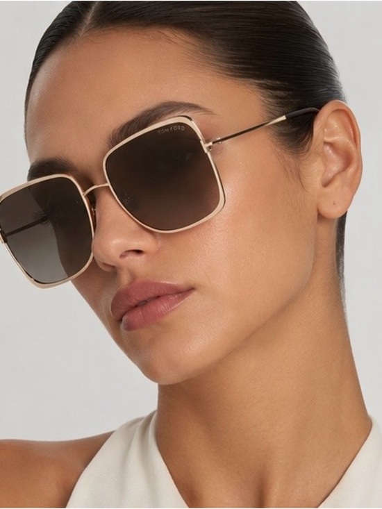 New Tom Ford Tara FT1319 28B Rose Gold Frame Sunglasses Grey Gradient Lenses main image 2